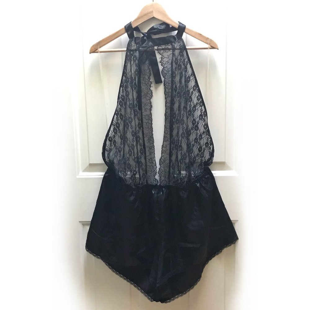 Cacique lace front romper shorts 18/20 1X 2X